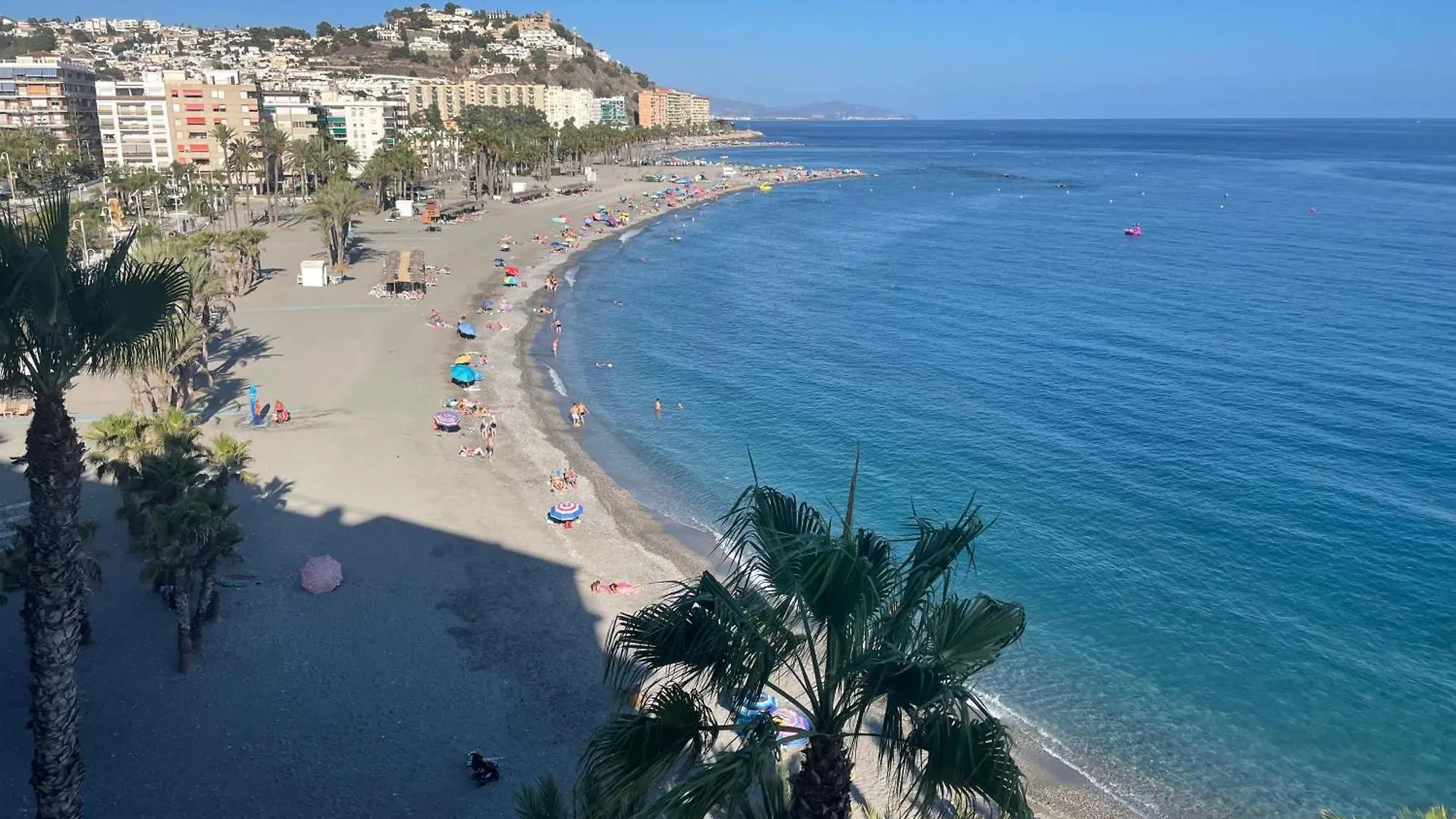 Almuñécar Primera Linea De Playa Espectacular, 3 Dormitorios ספרד