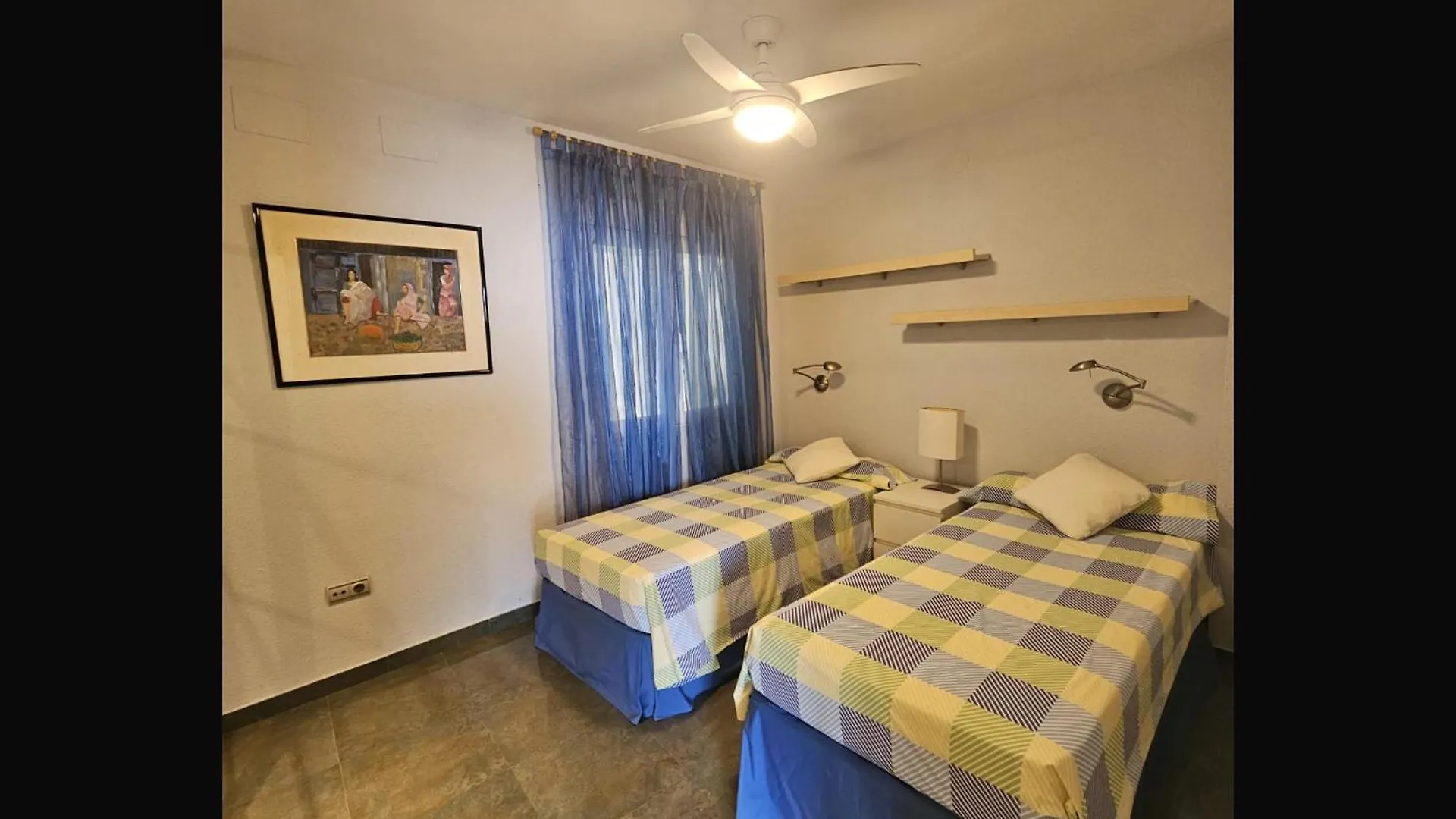 דירה Almuñécar Primera Linea De Playa Espectacular, 3 Dormitorios ספרד