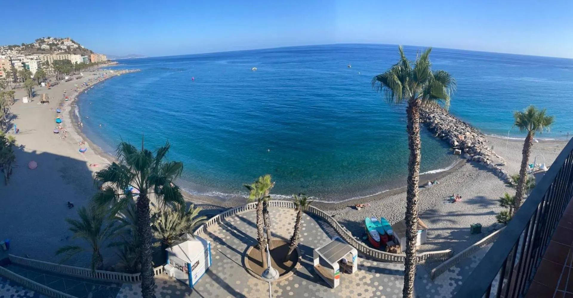 Primera Linea De Playa Espectacular, 3 Dormitorios Almuñécar